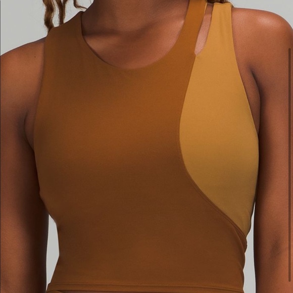 Lululemon nulu asymmetrical yoga tank top - Picture 4 of 4